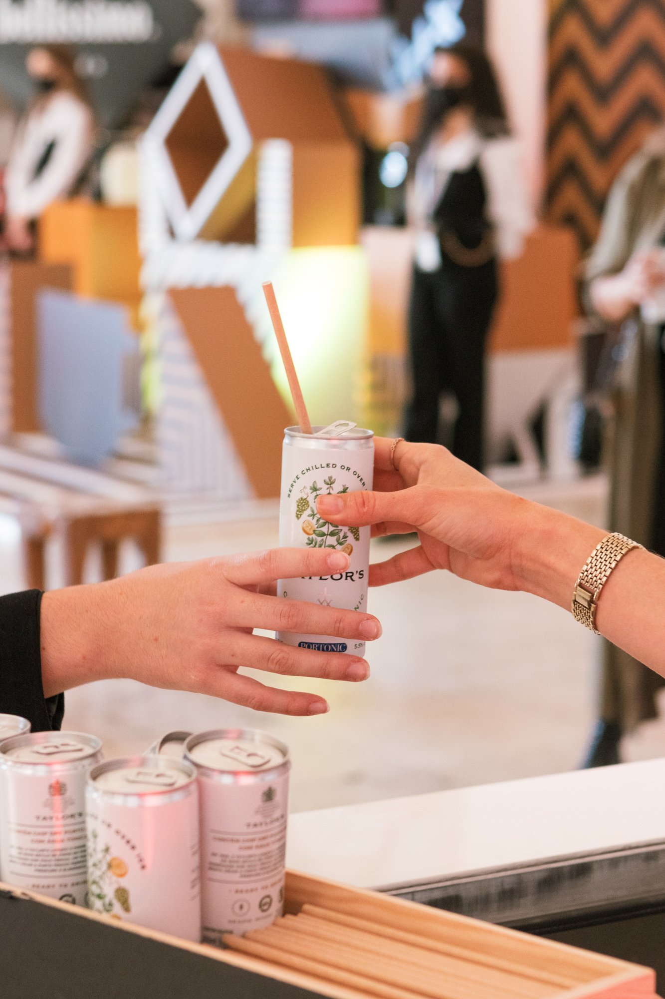 Taylor's Chip Dry & Tonic