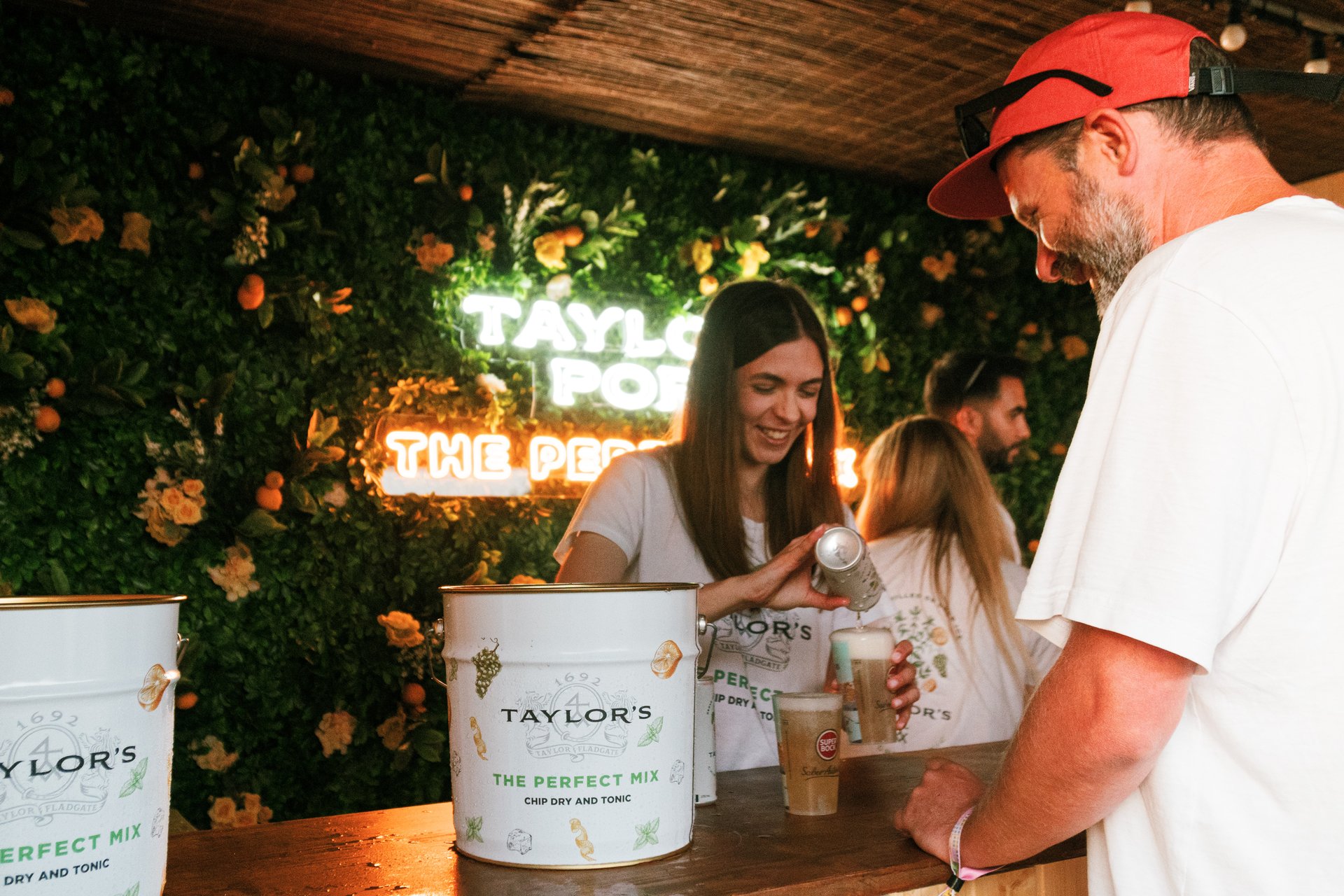 Taylor's Chip Dry & Tonic