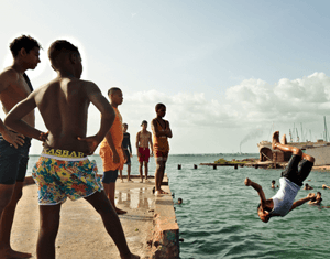 Projeto Mientras tanto, en Cuba